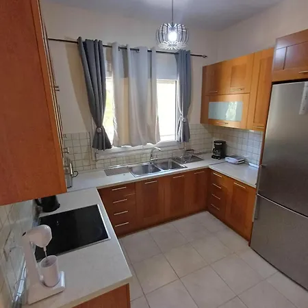 Vorgiashouse Nyaraló Prínosz
